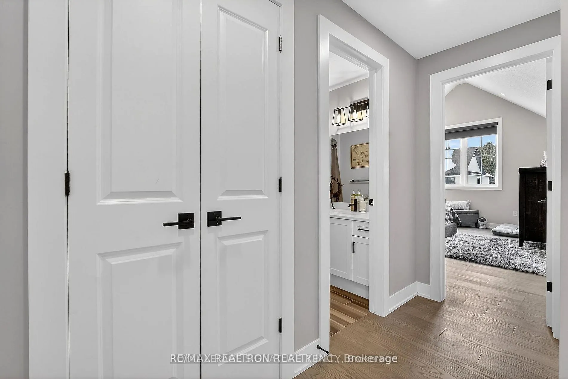 297 Whiting Street #11