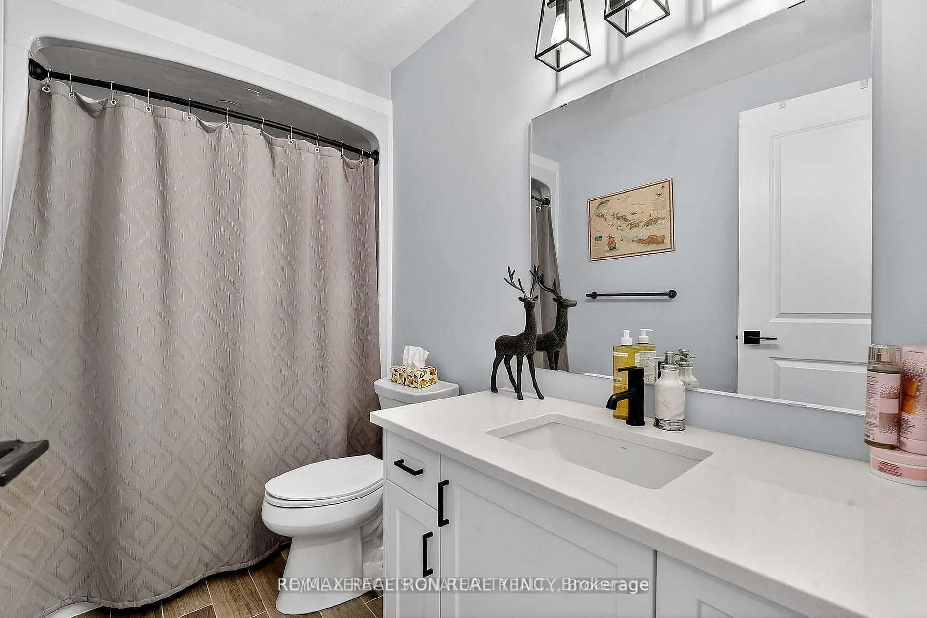 297 Whiting Street #11