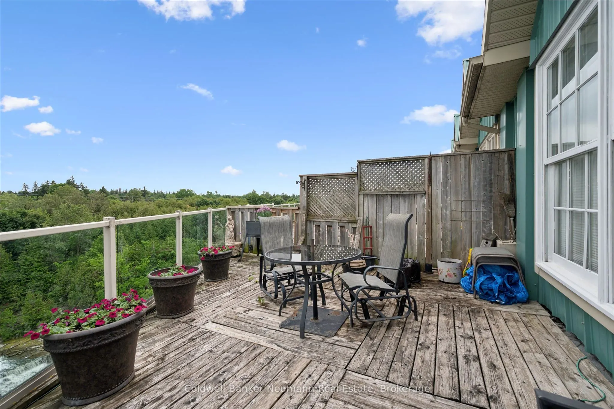 478 St Andrew Street E #306