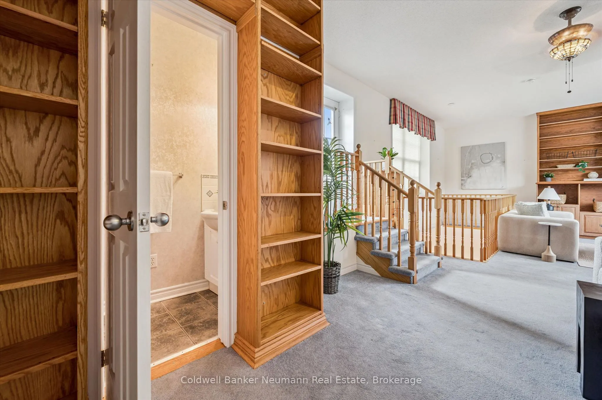 478 St Andrew Street E #306