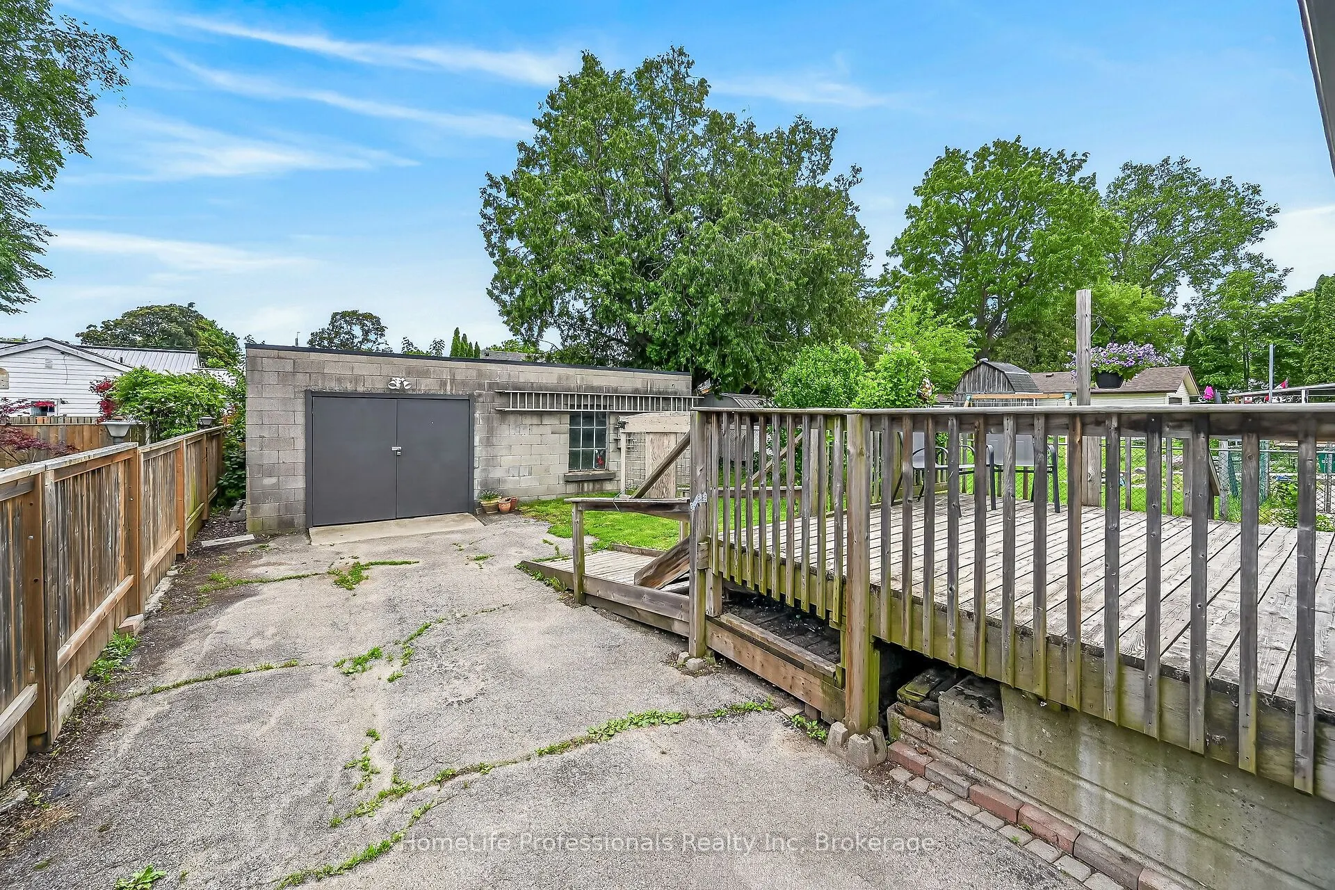 96 Aberdeen Avenue