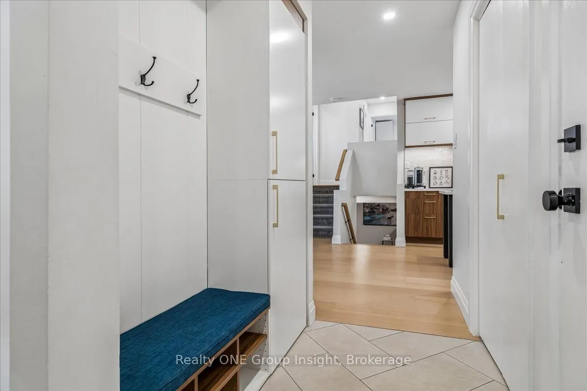13 Salina Place
