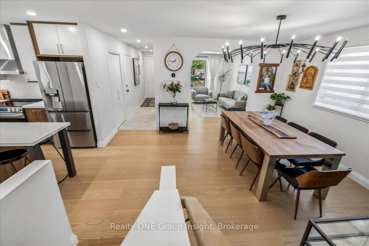 13 Salina Place