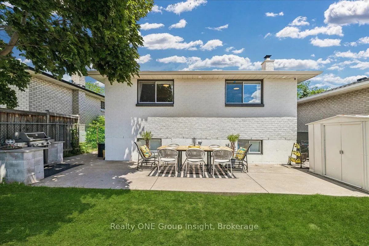 13 Salina Place