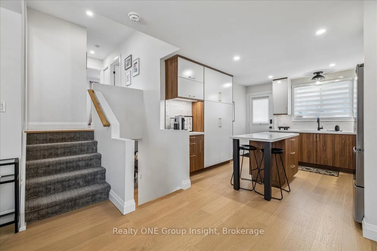 13 Salina Place