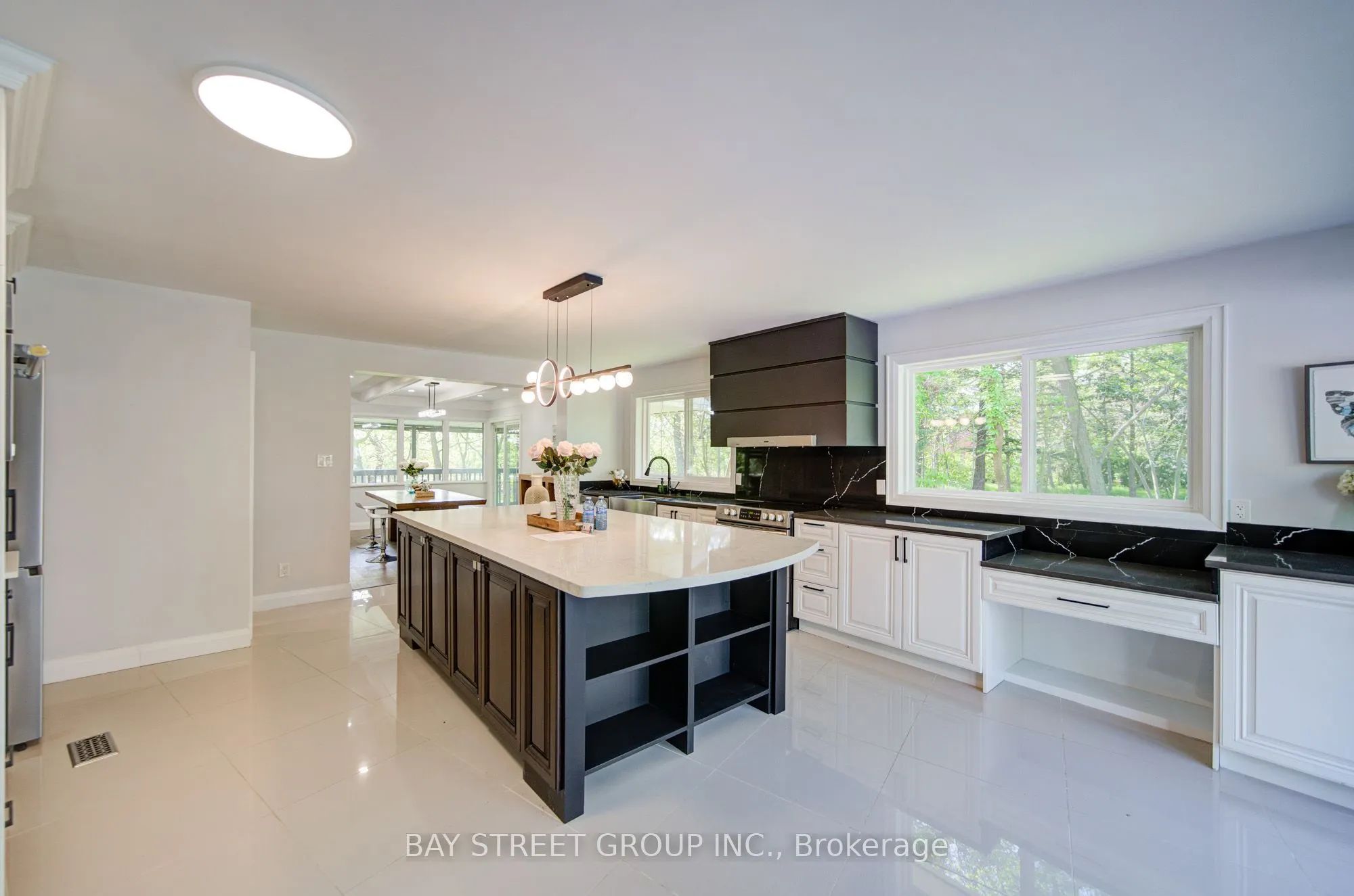 14874 Niagara River Parkway