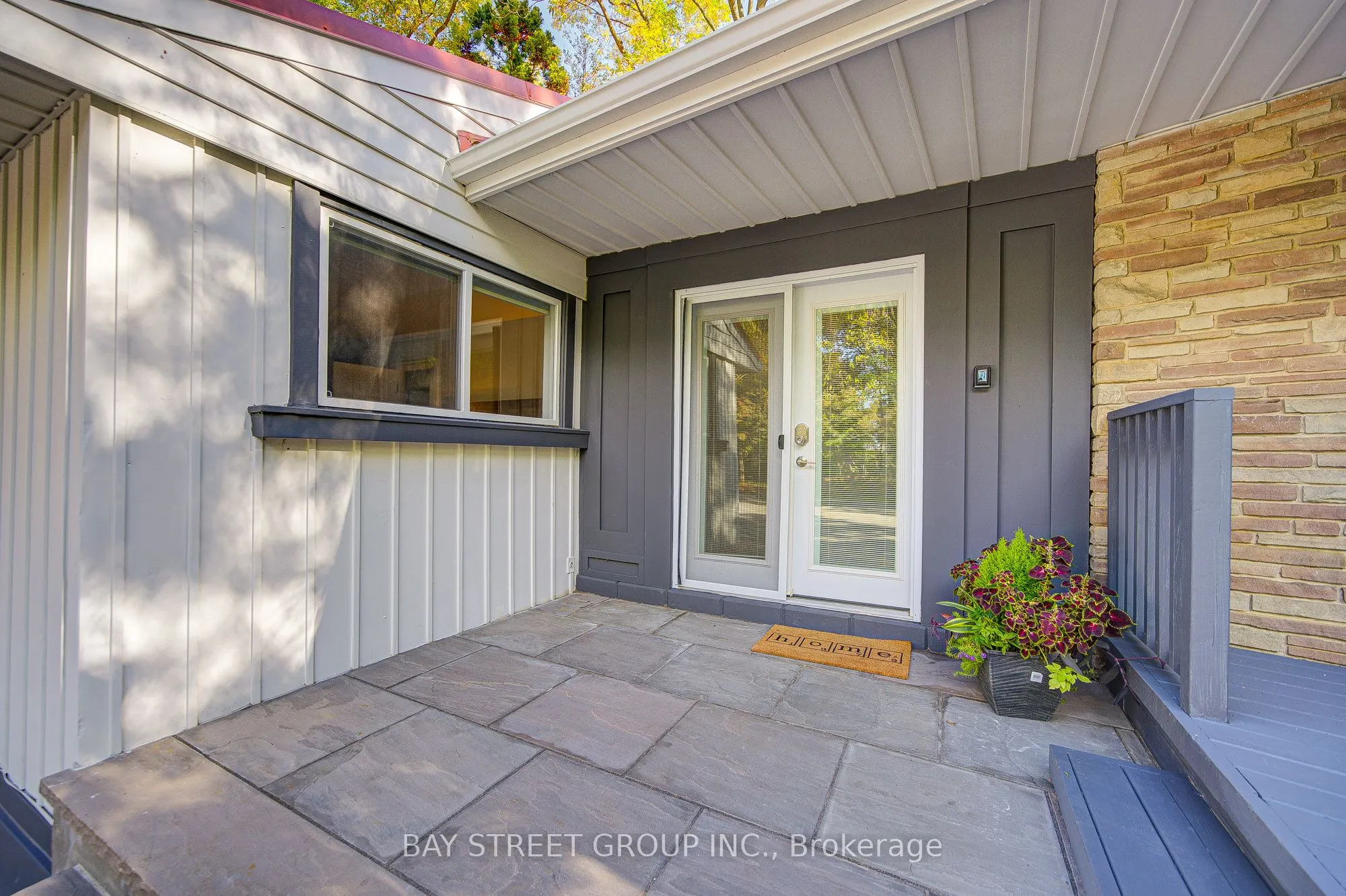 14874 Niagara River Parkway