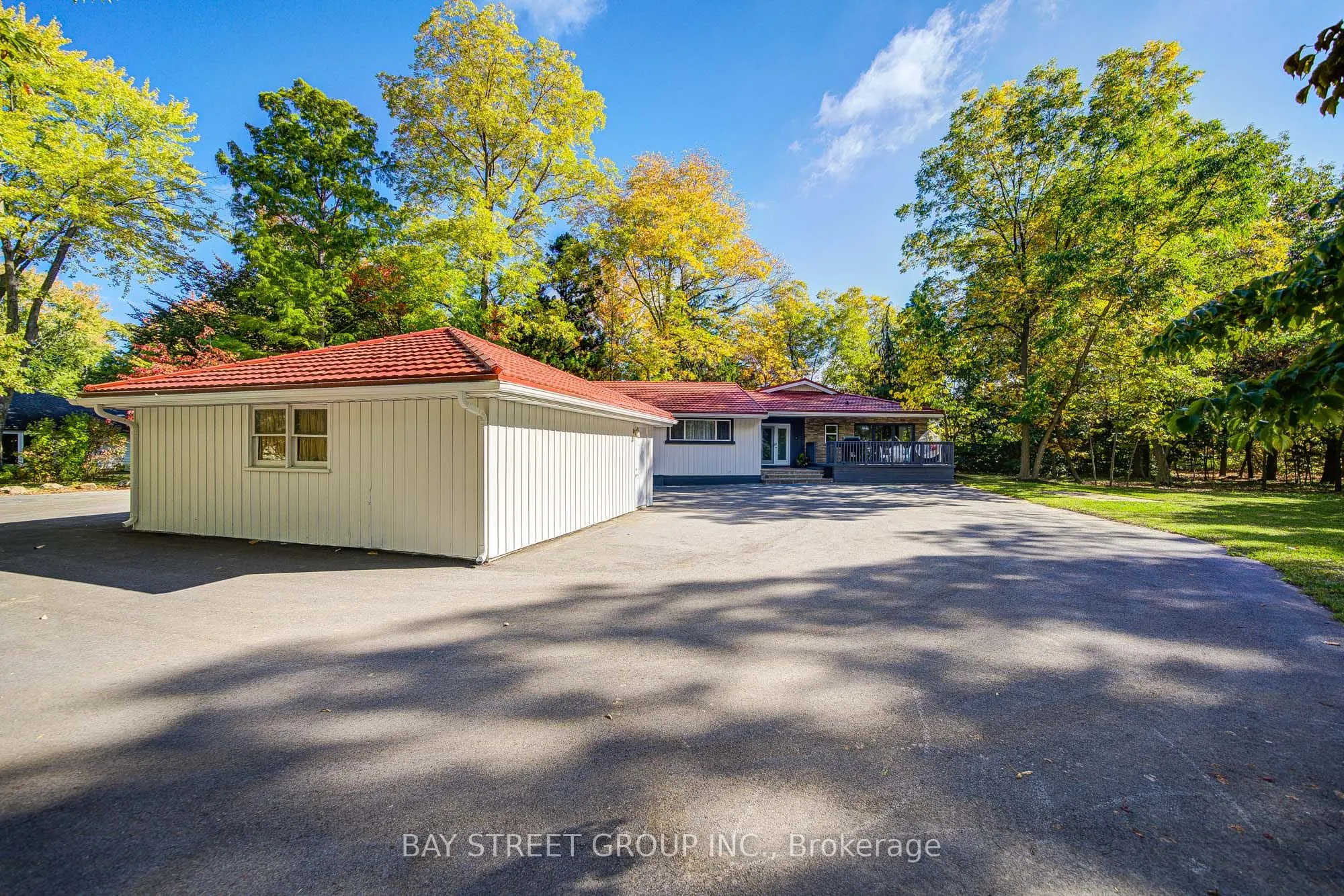 14874 Niagara River Parkway