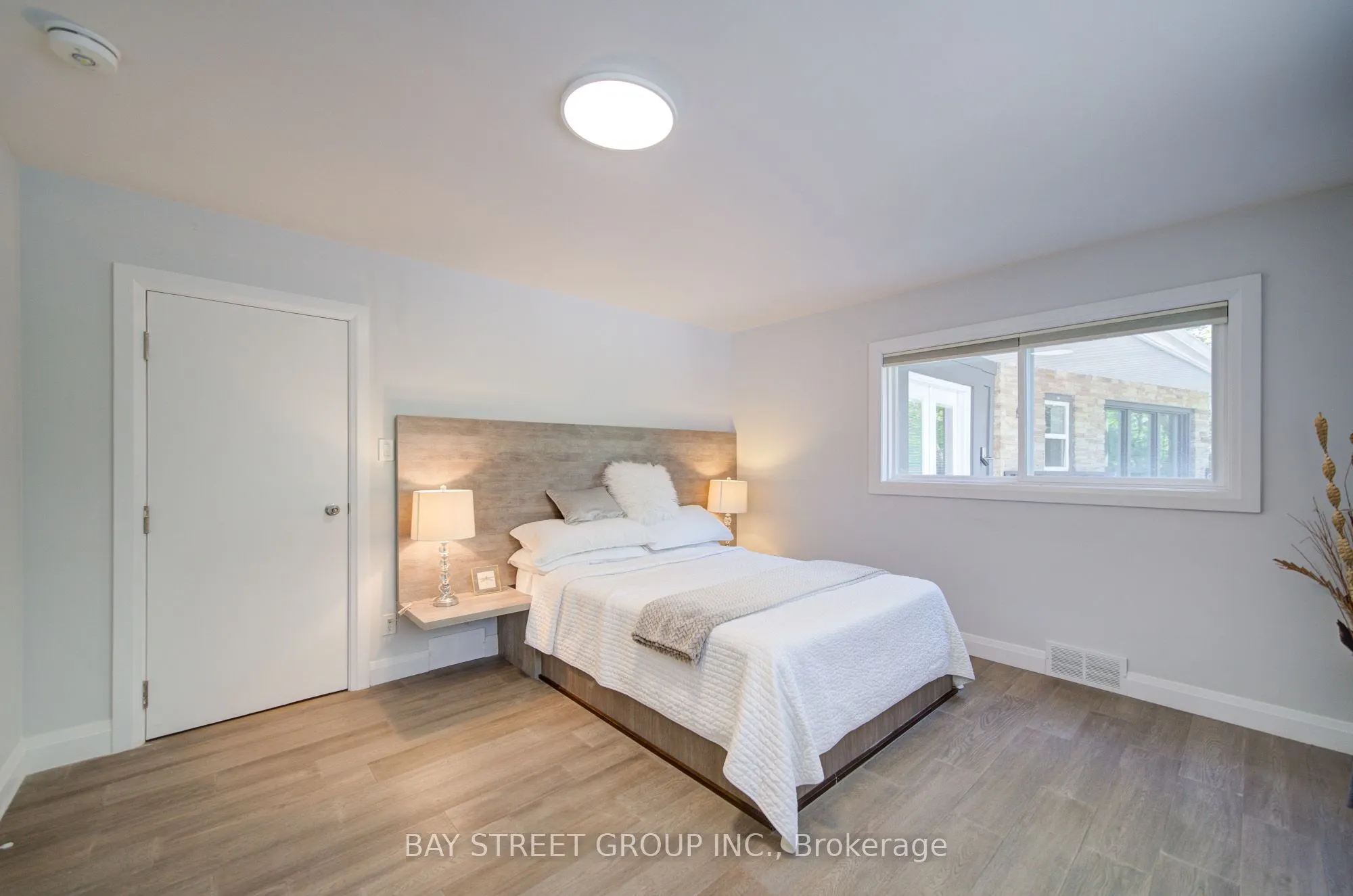 14874 Niagara River Parkway