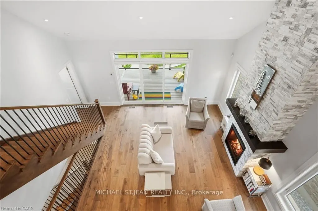 59 Swan Avenue