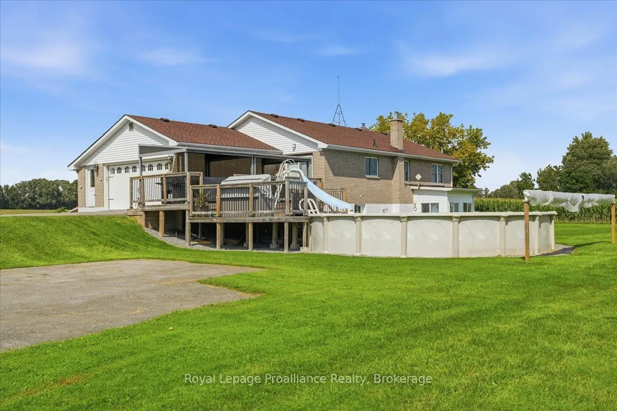 305 Valley Road