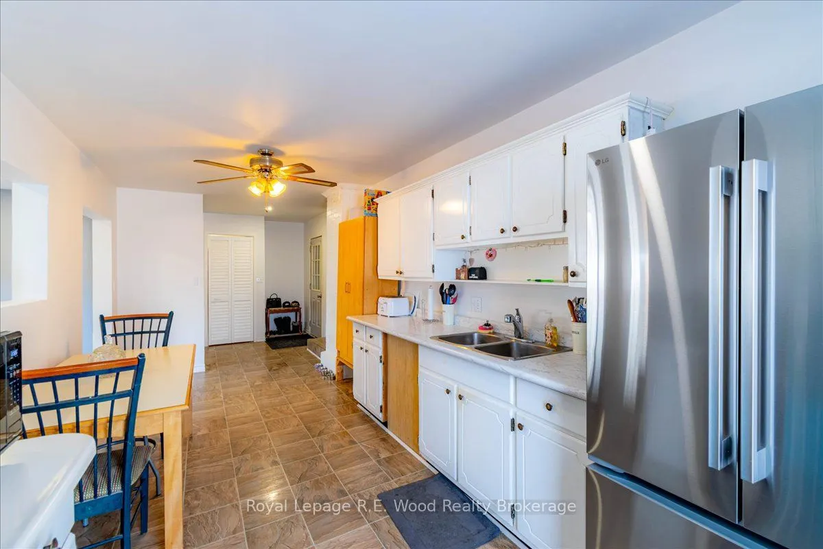 44 Stover Street N