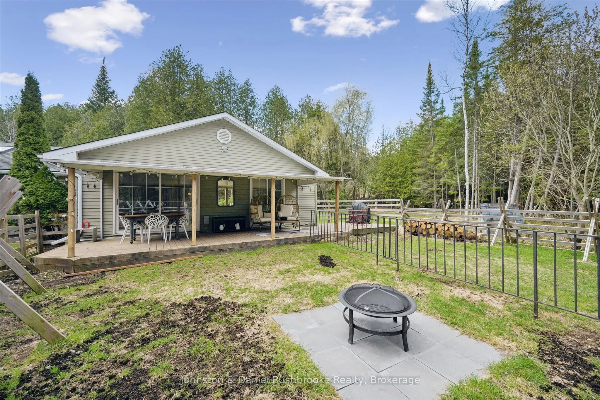 307251 Hockley Road