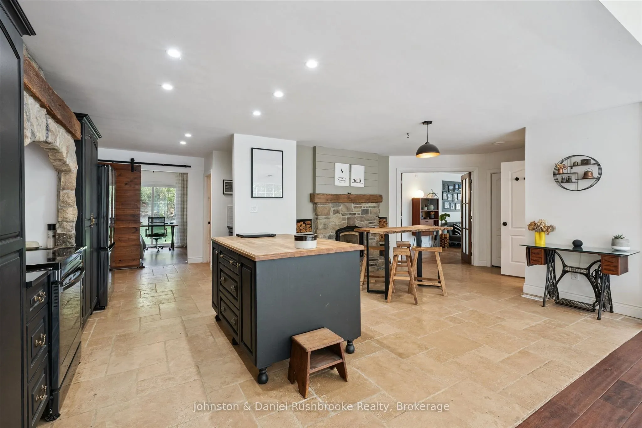 307251 Hockley Road