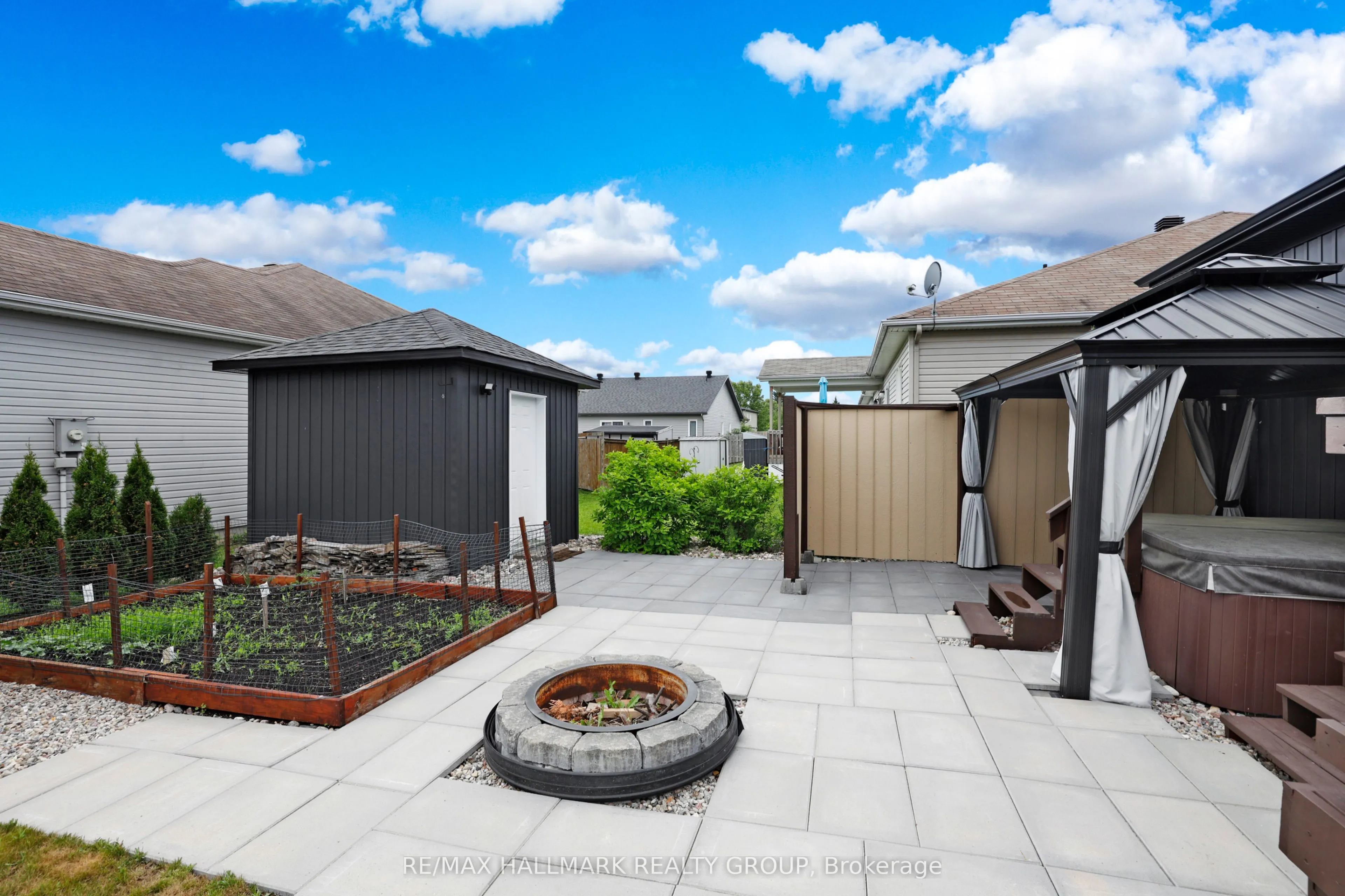 427 Denis Street