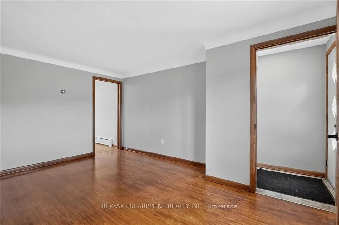 300 Knoll Street