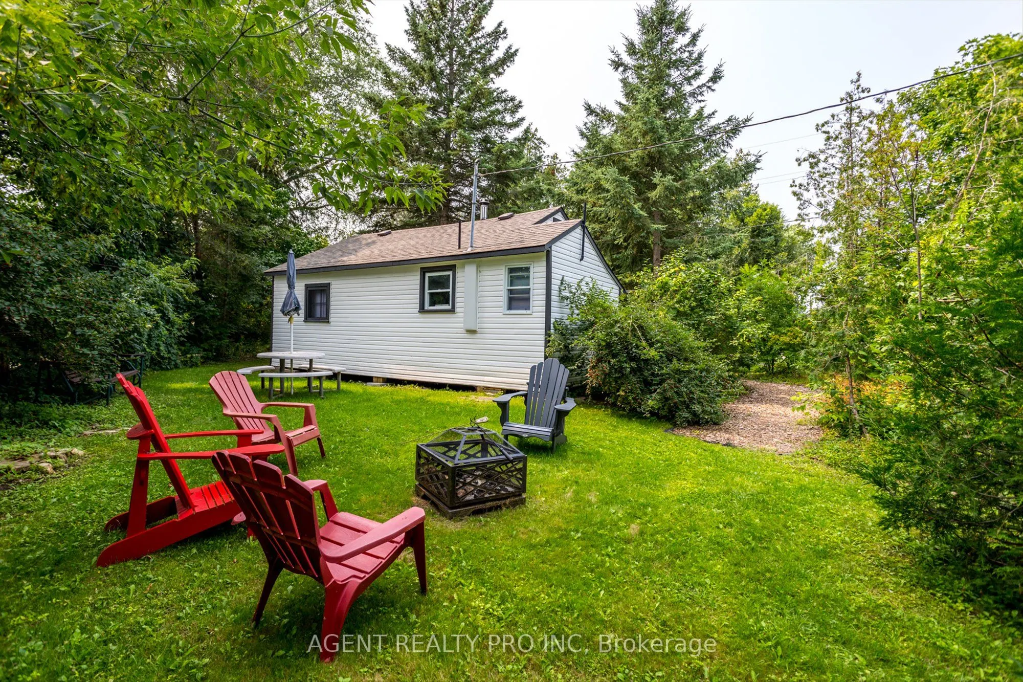 21 Oriole Road