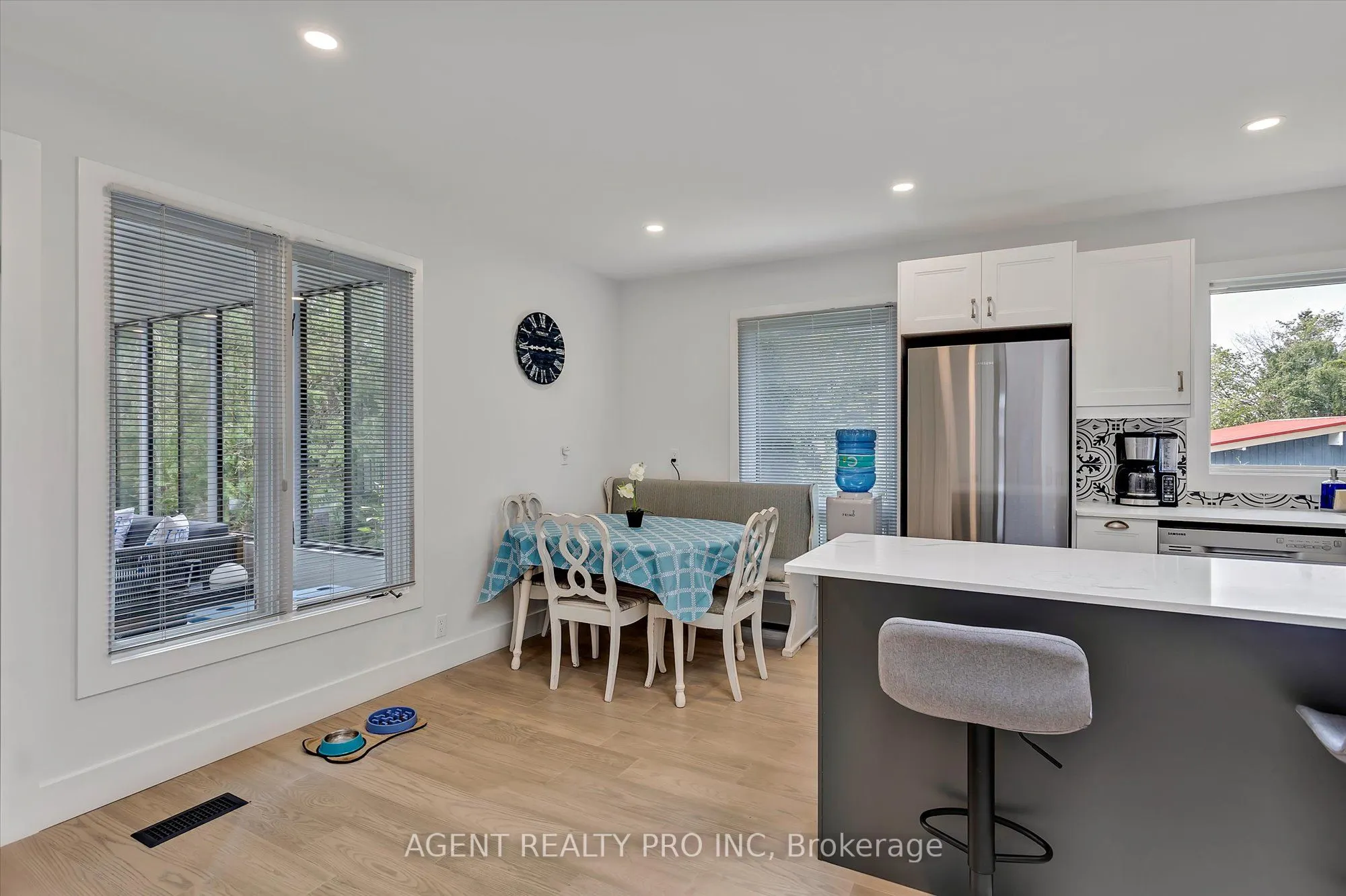 21 Oriole Road