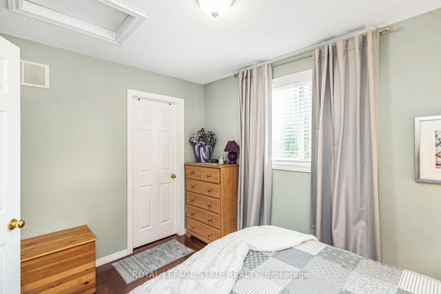 10 Richview Drive