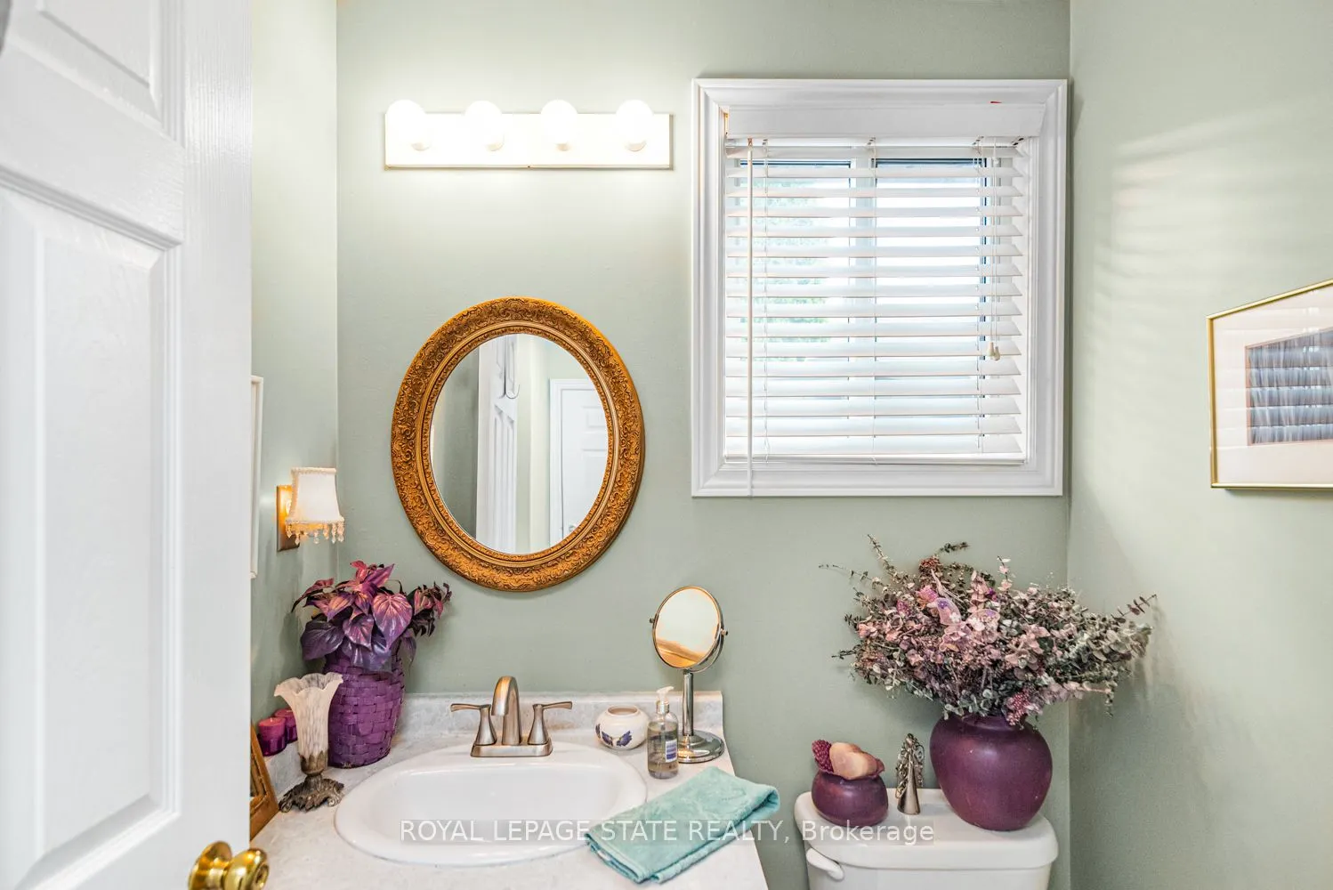 10 Richview Drive