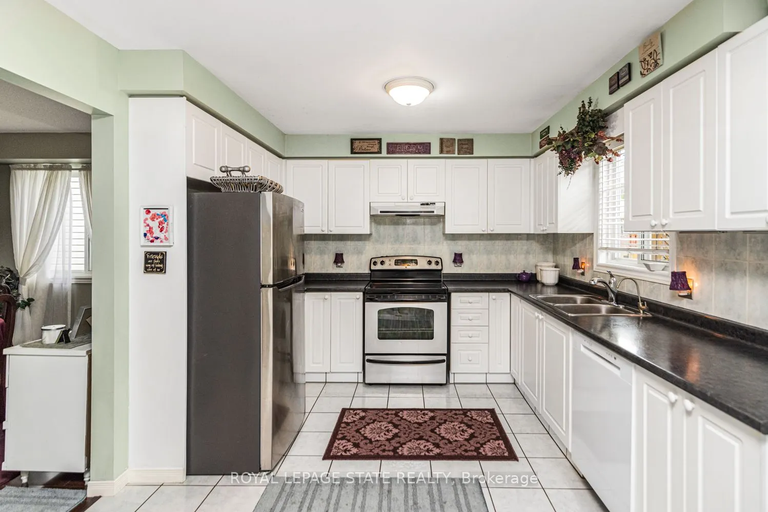 10 Richview Drive