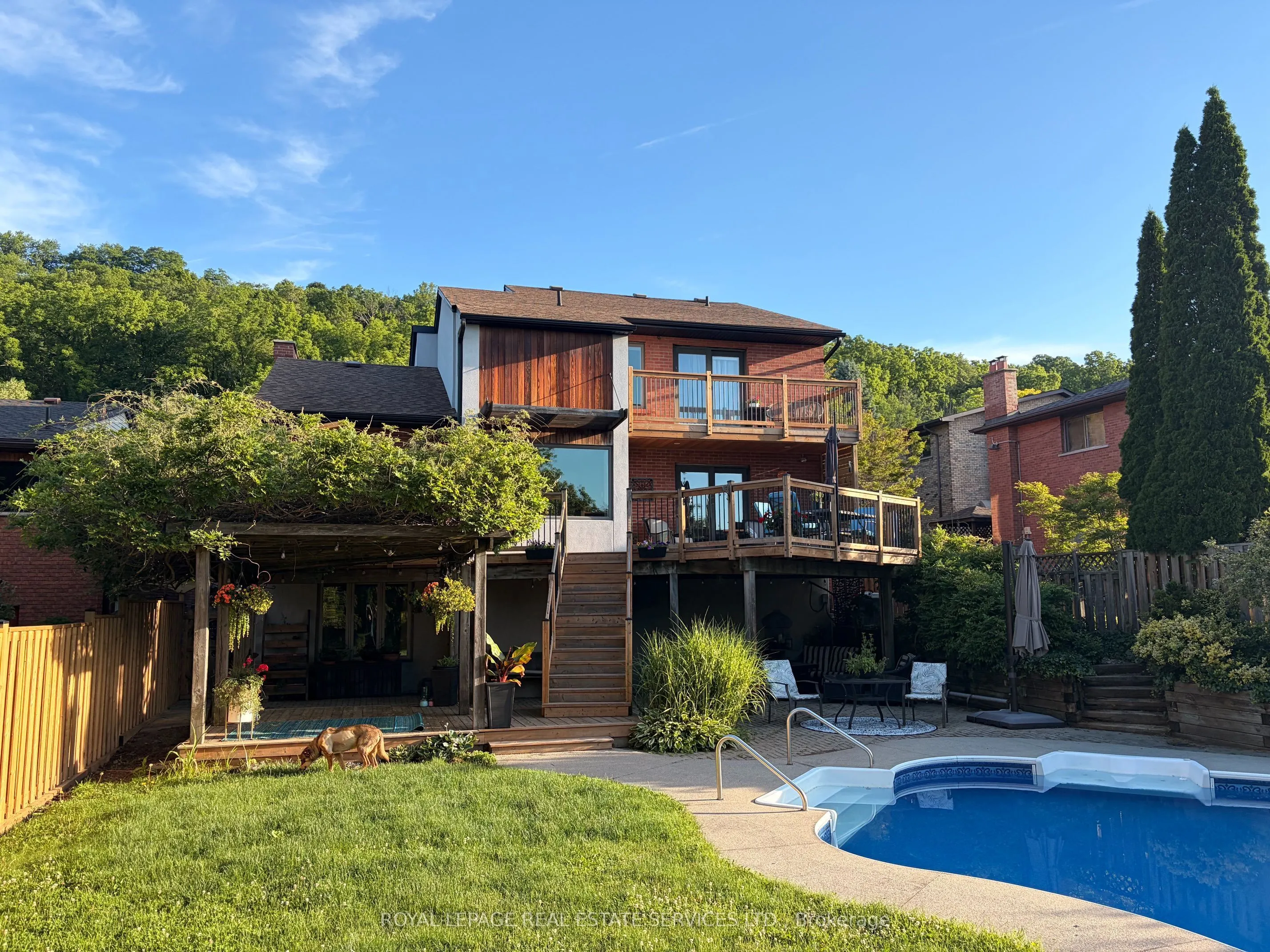 17 Mckay Court
