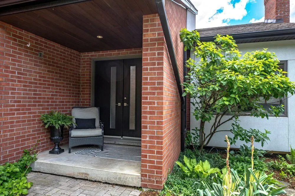 17 Mckay Court