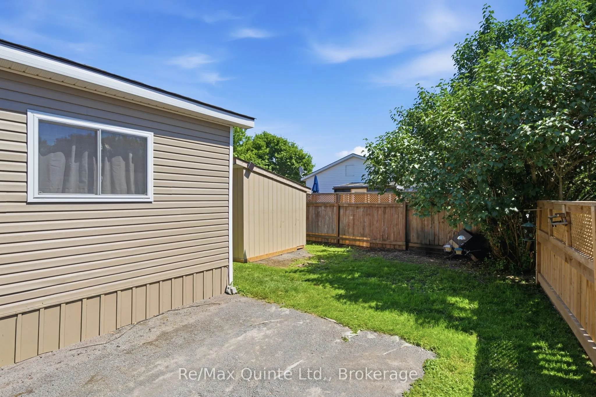 11 GROUSE Lane