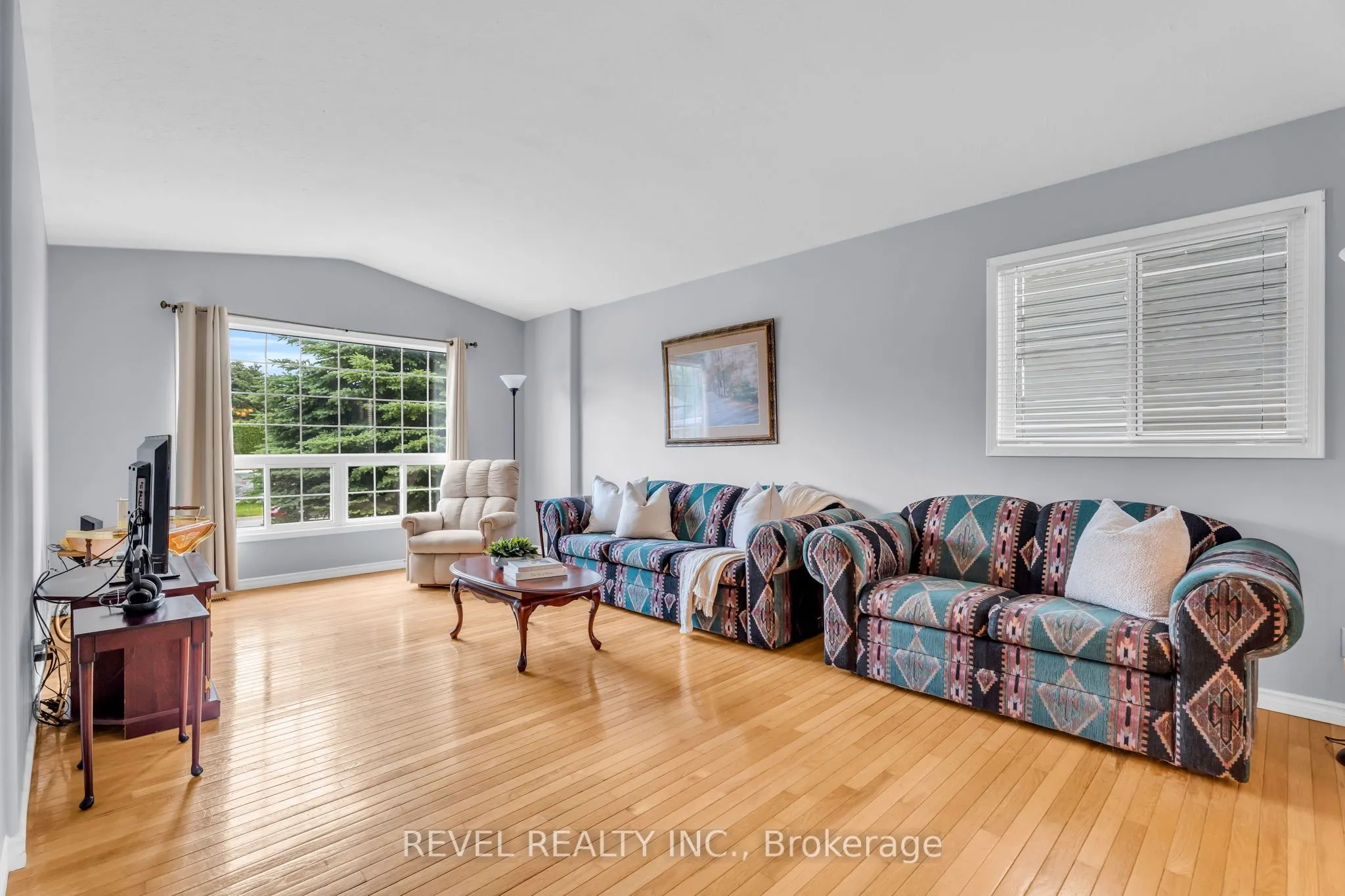 433 Greenwood Street