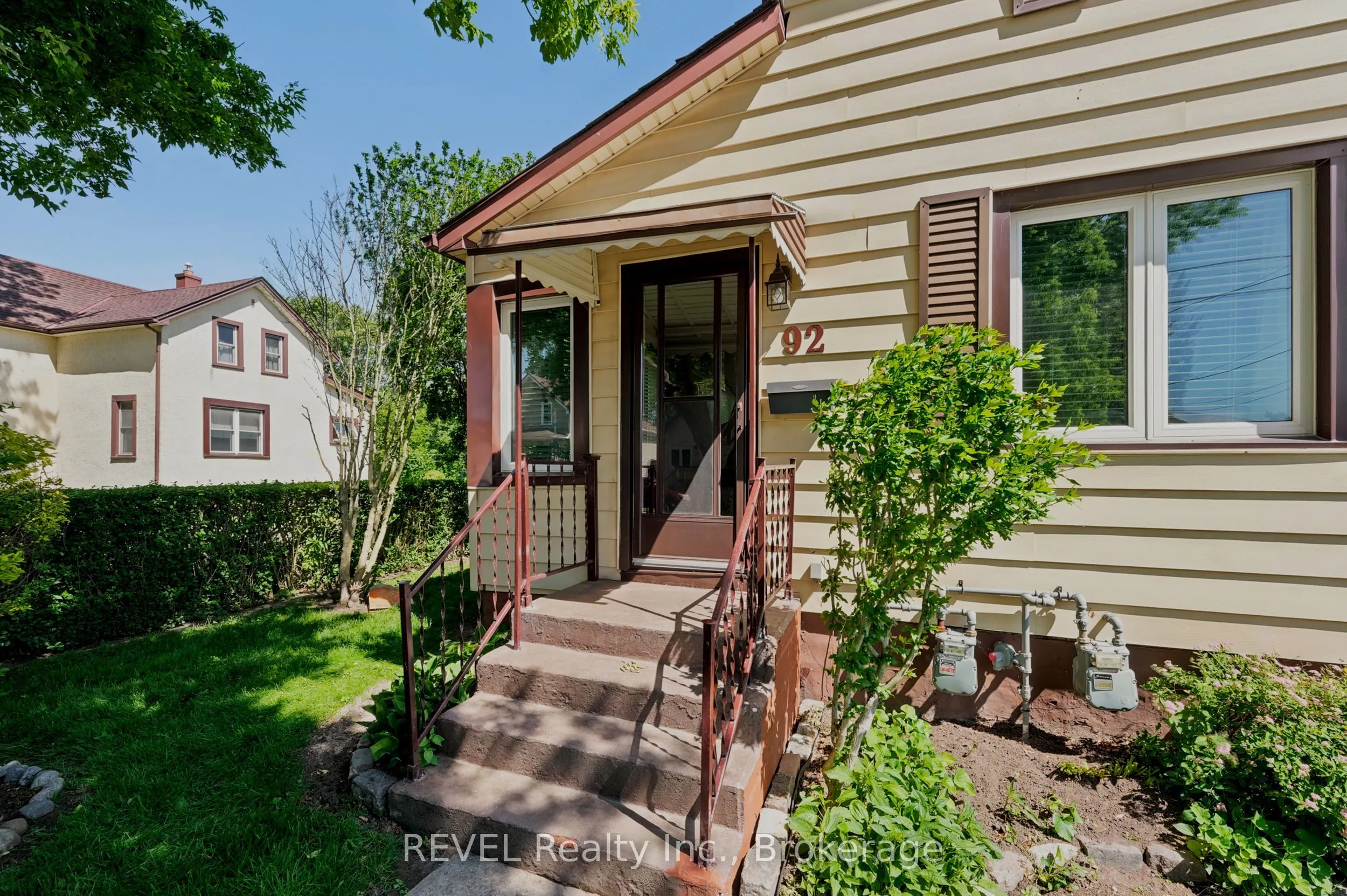 92 Saint Arnaud Street