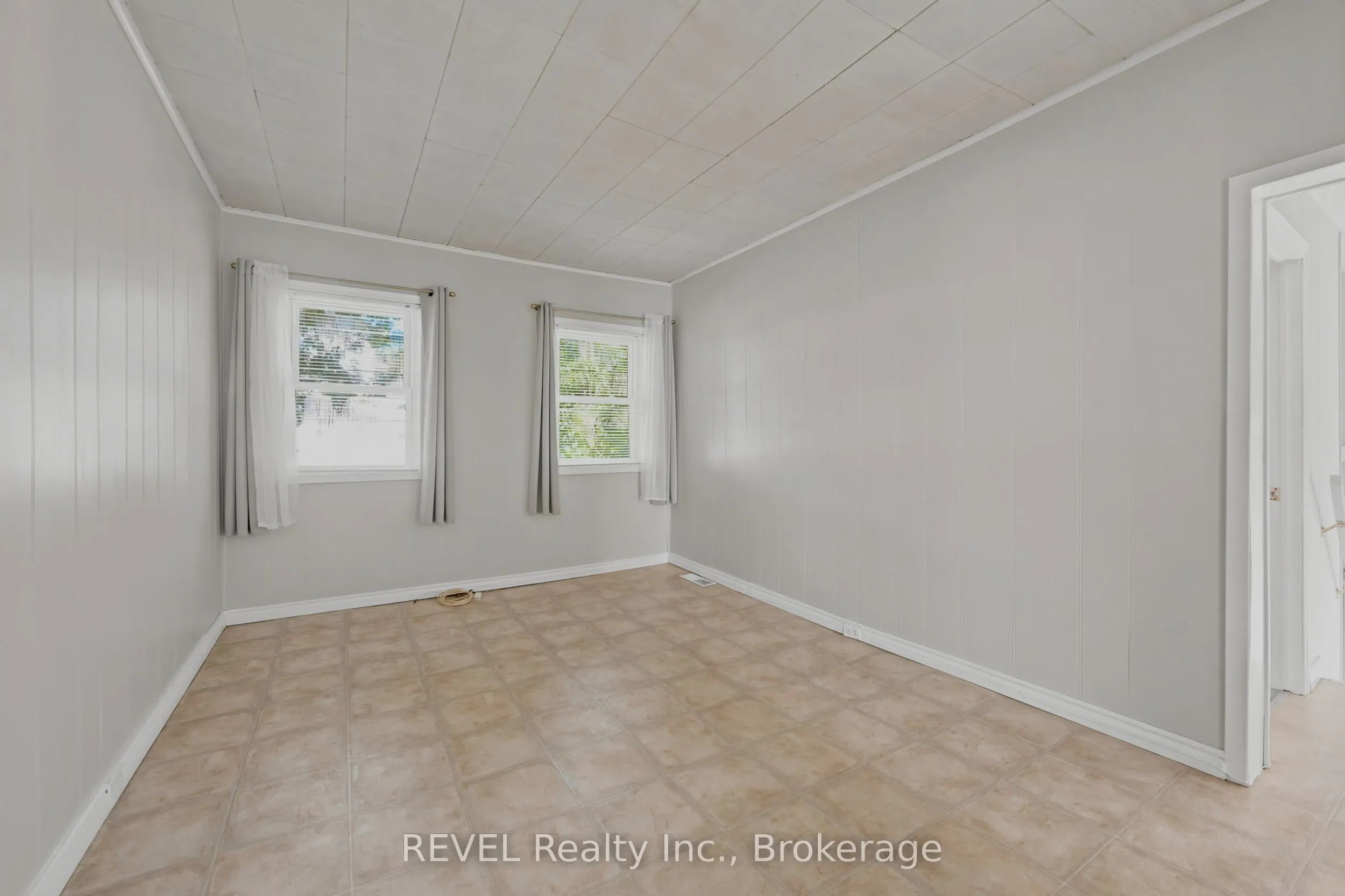 92 Saint Arnaud Street