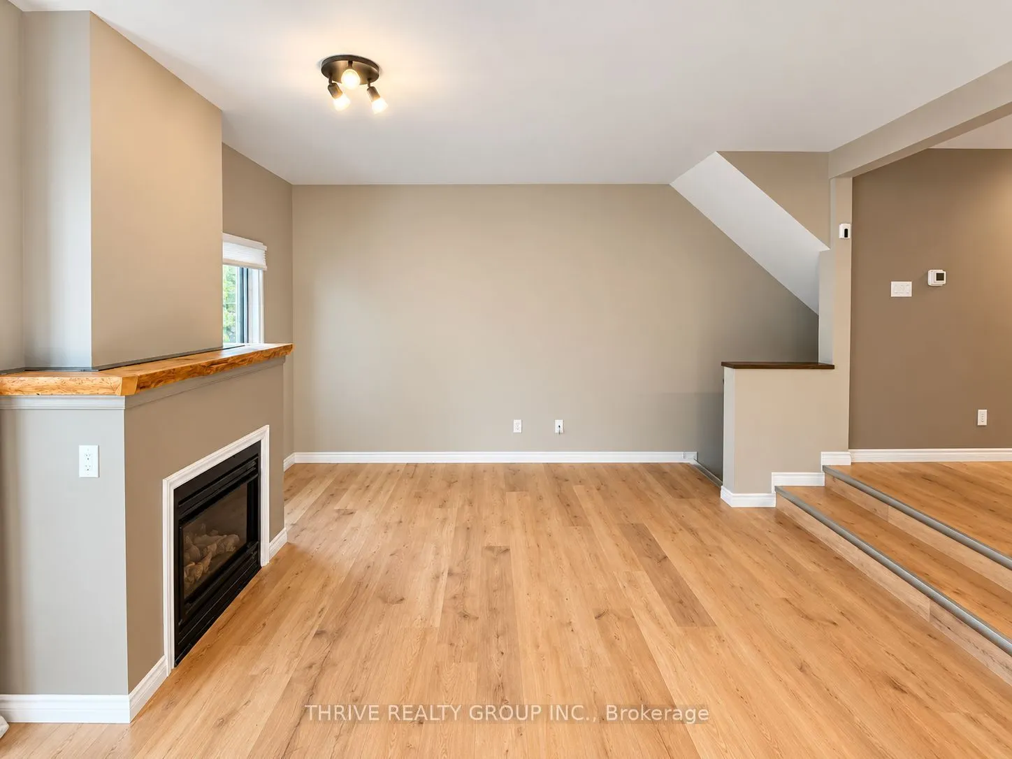9 AILSA Place #86
