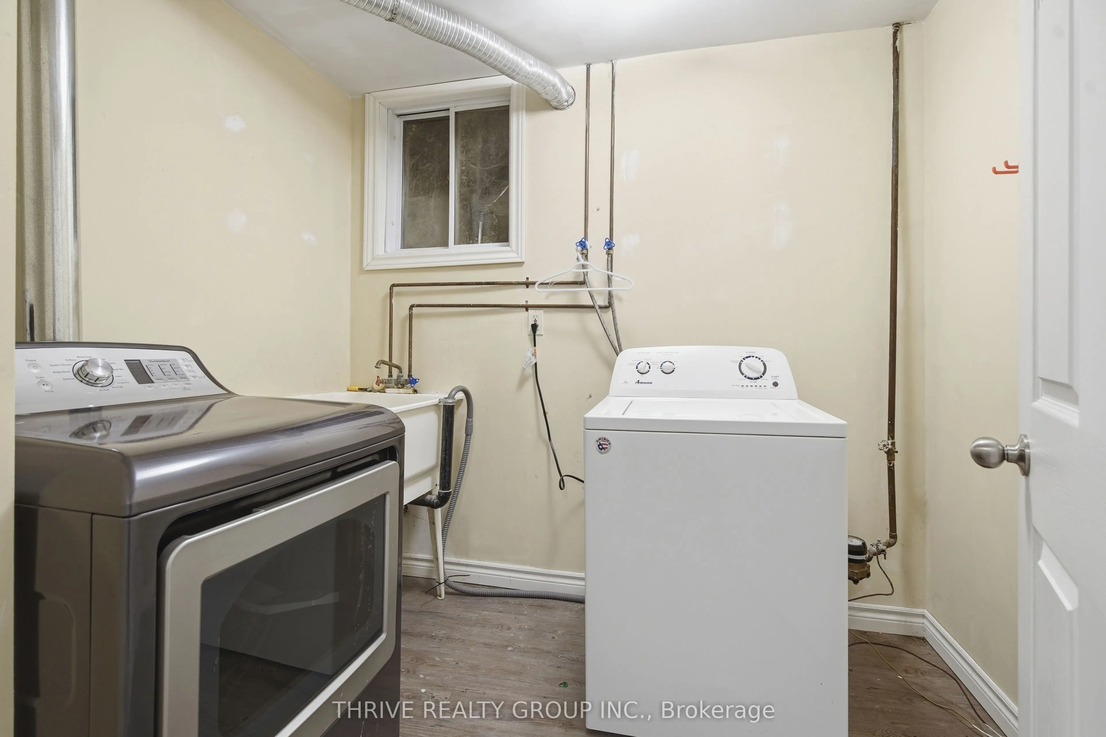 9 AILSA Place #86