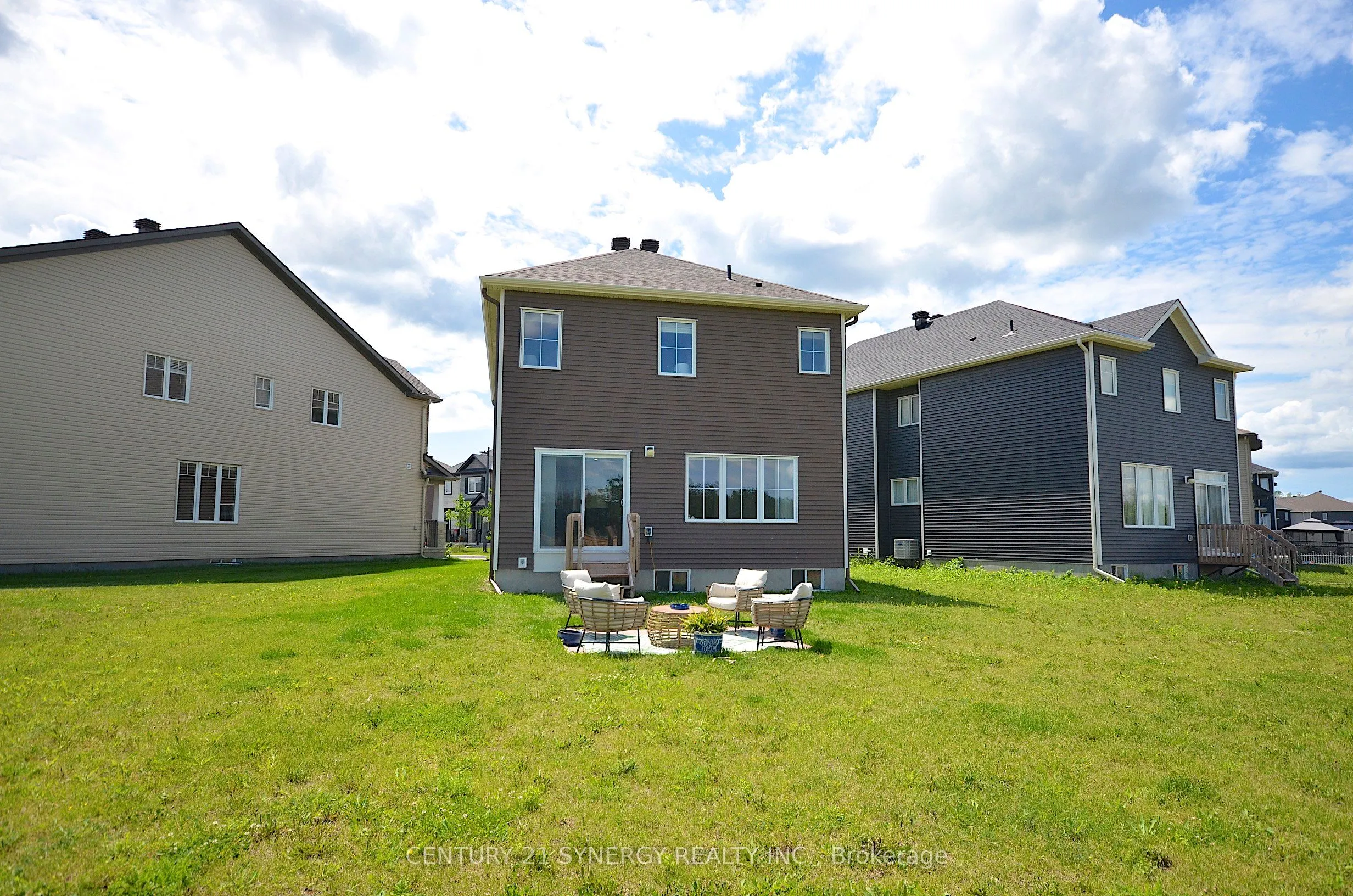114 Unity Place