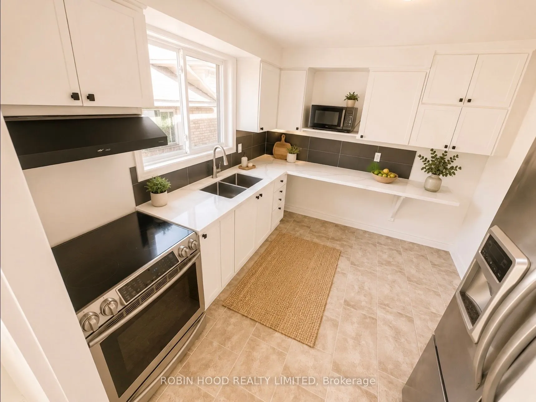 84 Elgar Avenue