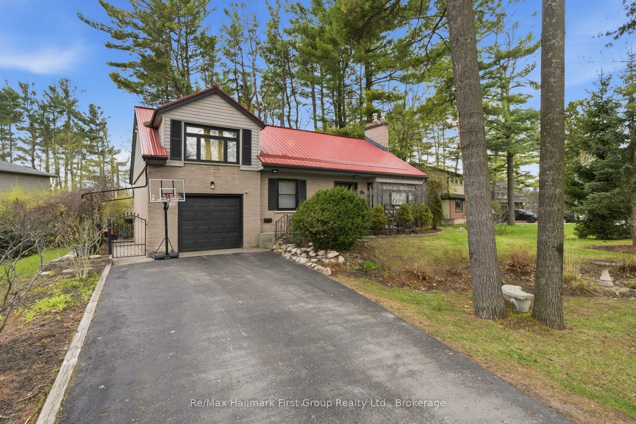 41 Freeman Drive