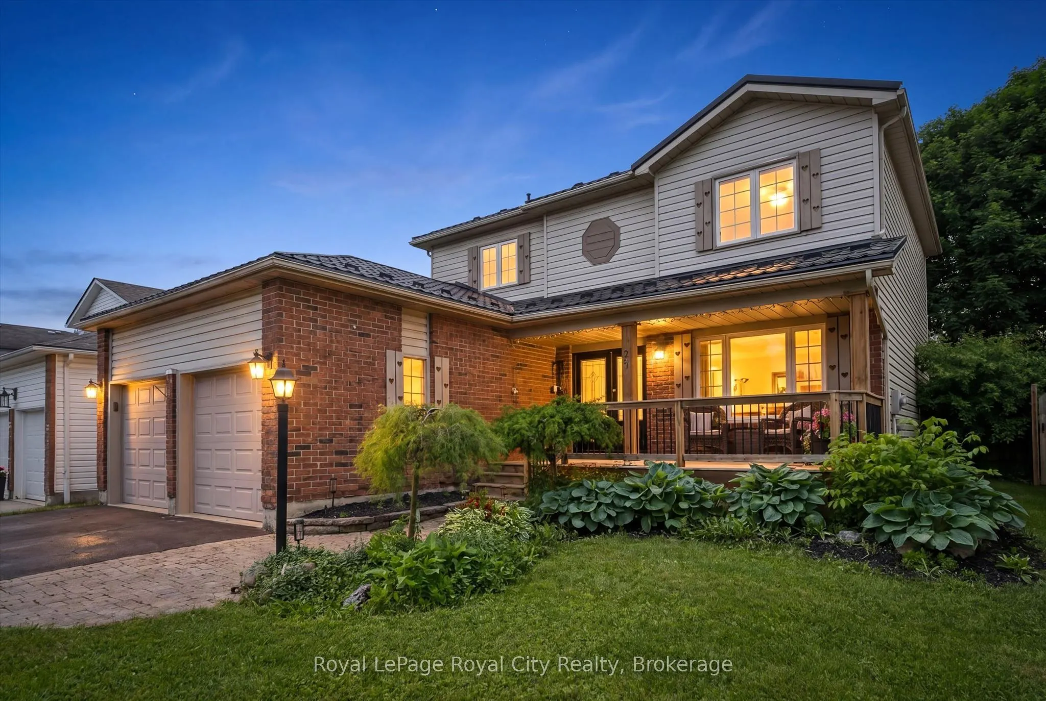 729 WOODHILL Drive