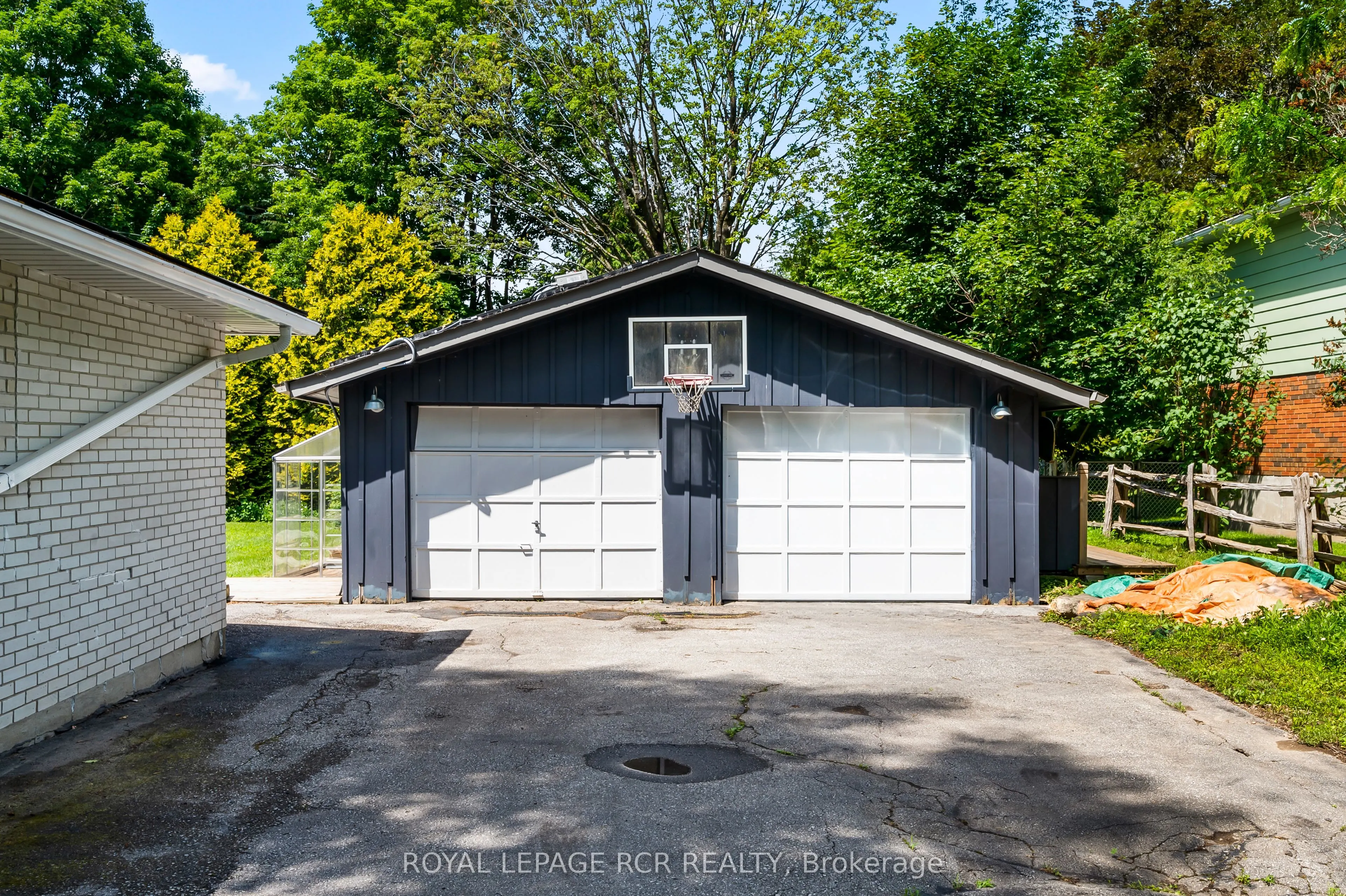 22 Randy Avenue