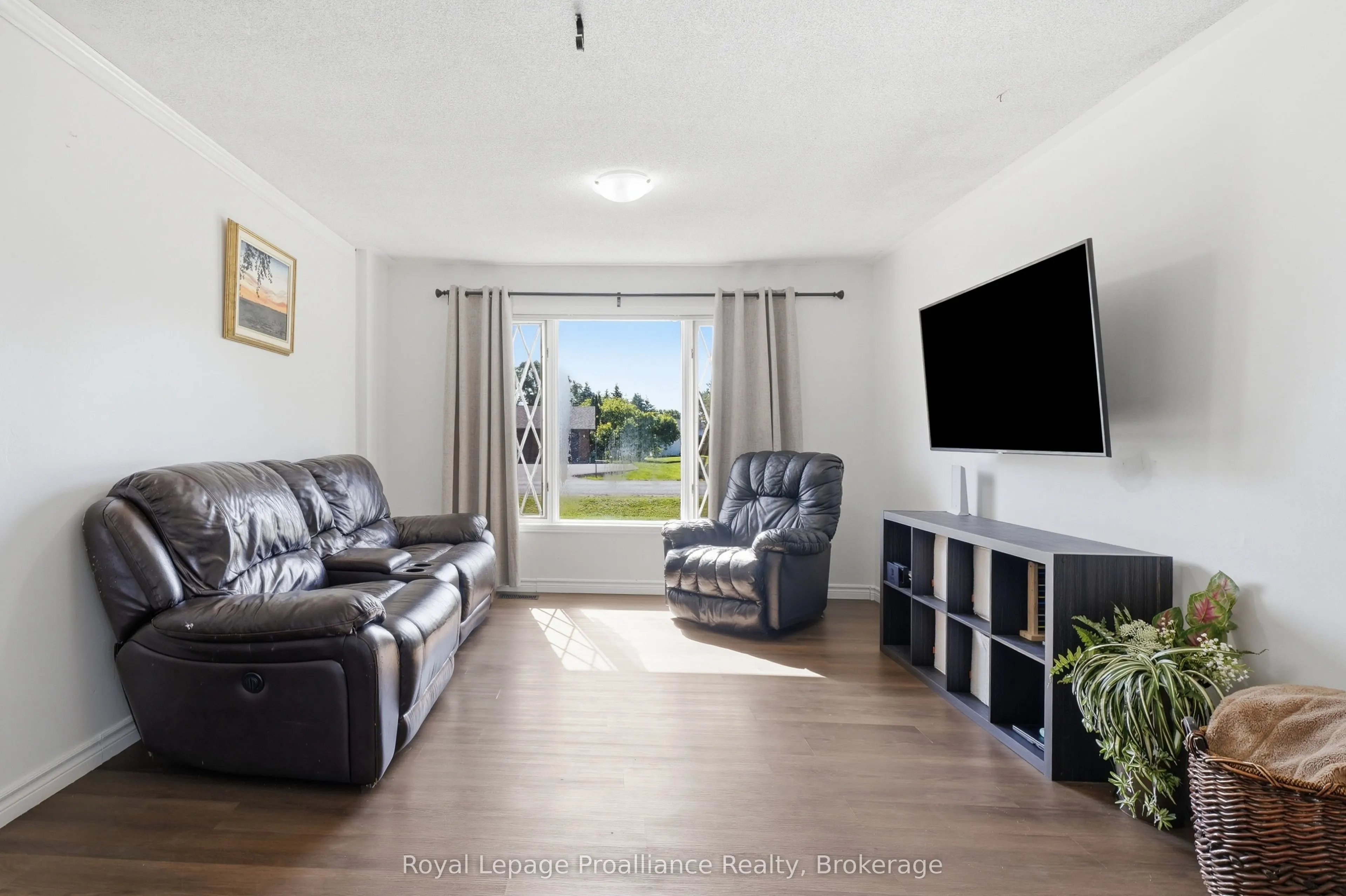 13 Forester Drive