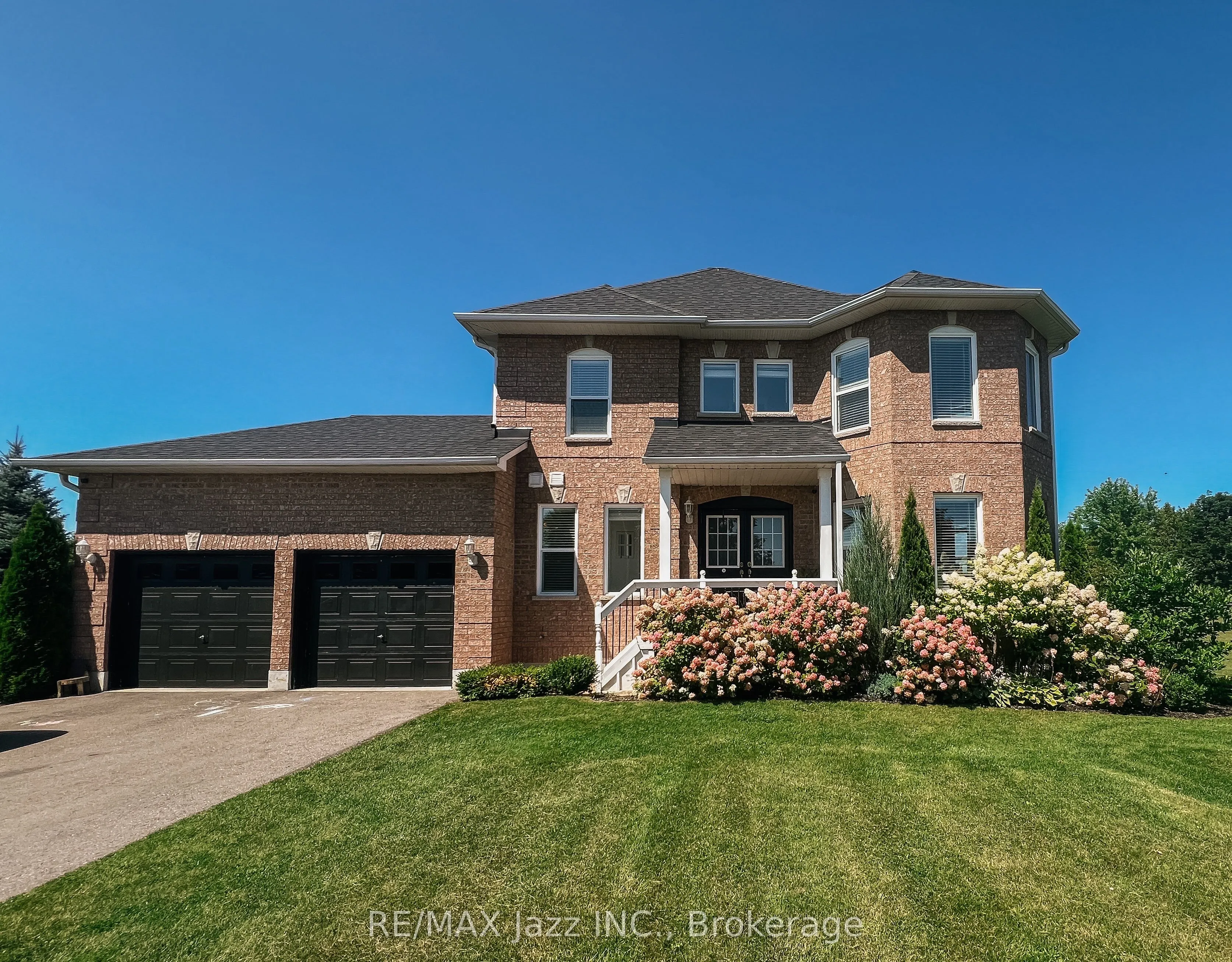 29 Songbird Crescent