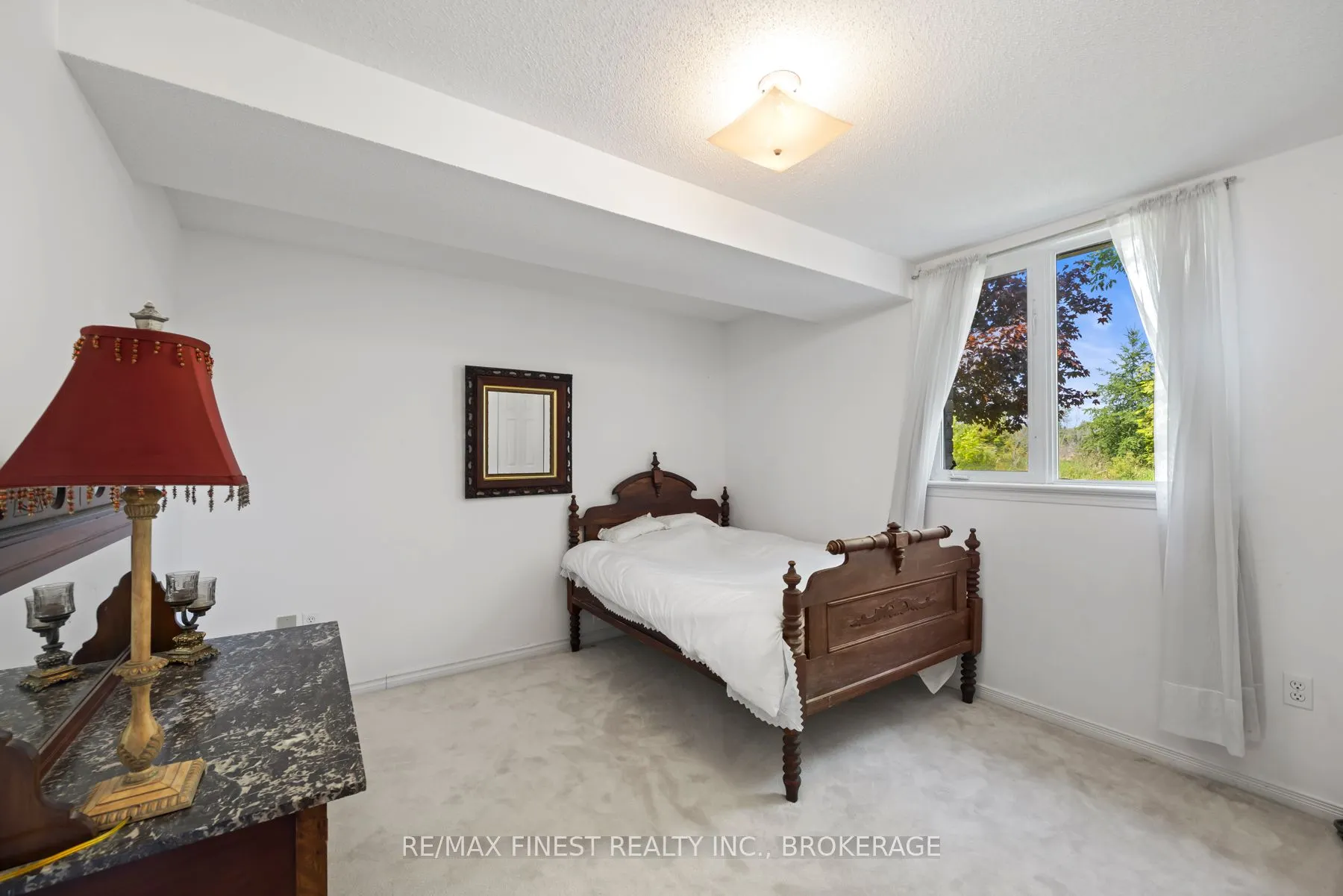 941 Malvern Terrace
