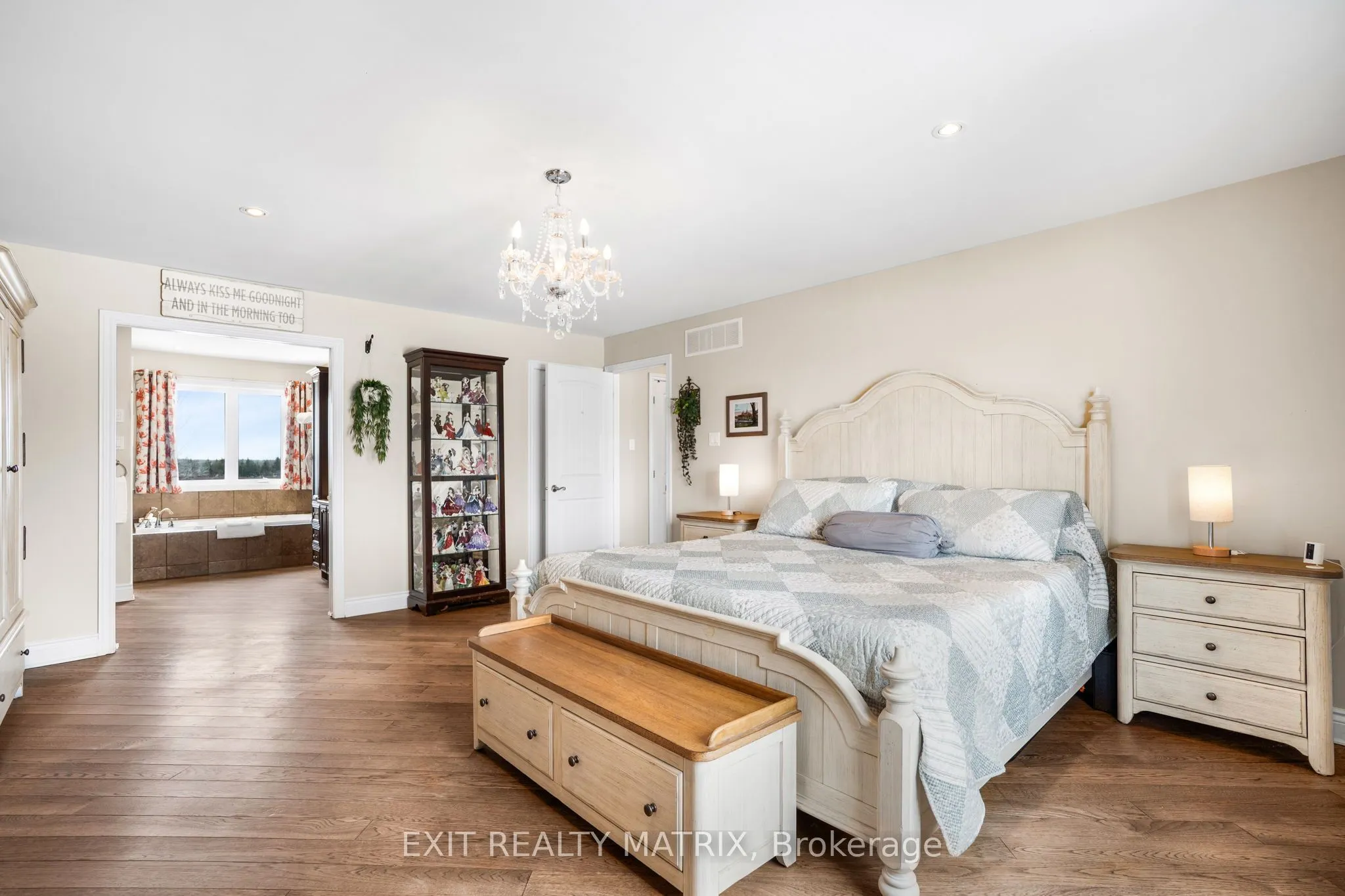 3139 Birchgrove Road