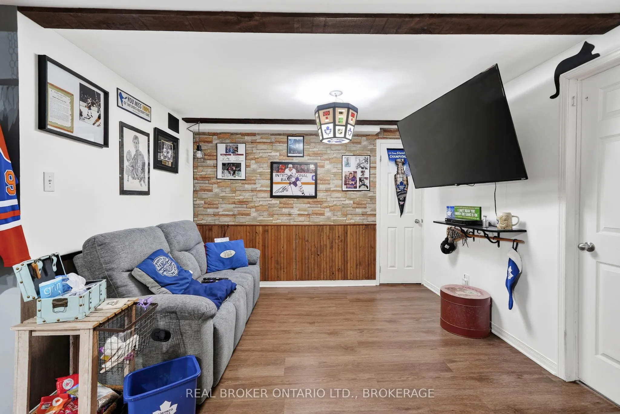 5121 Brunet Road