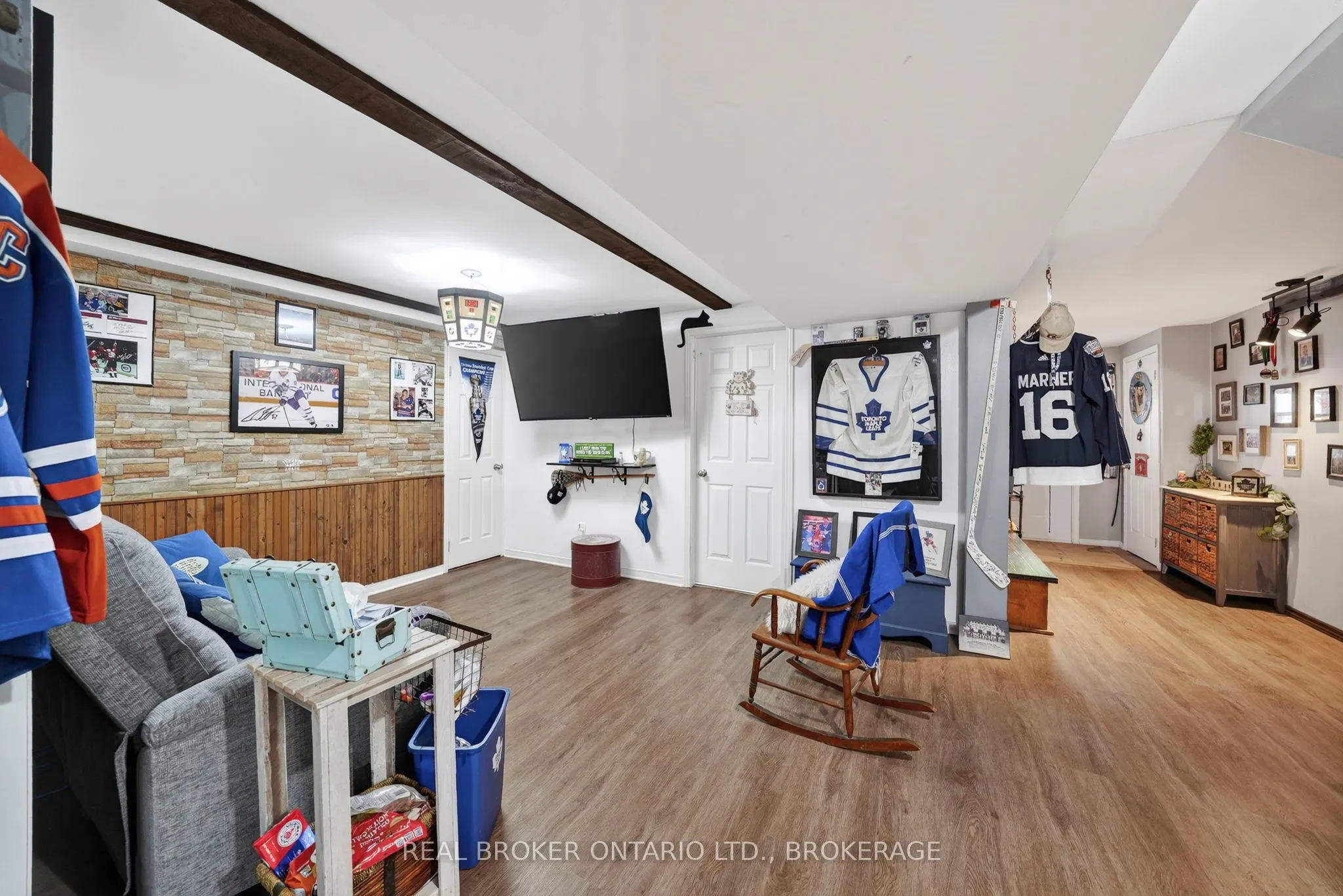 5121 Brunet Road