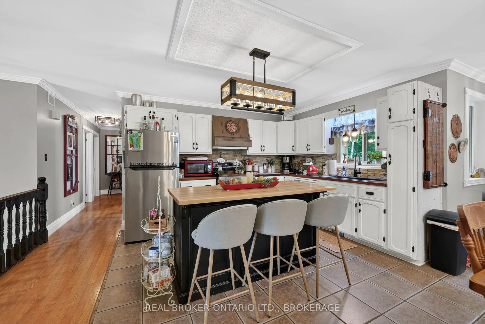 5121 Brunet Road
