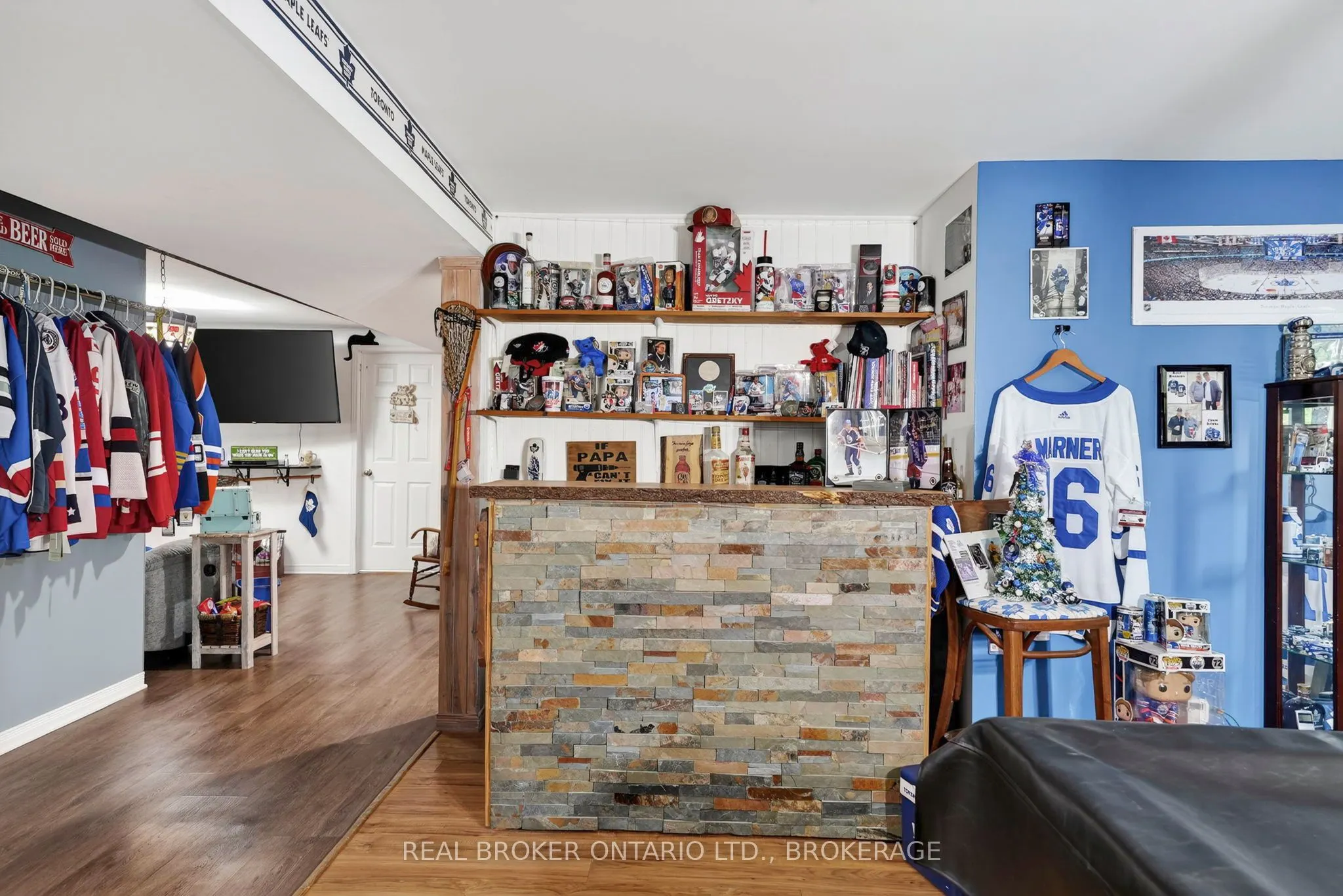 5121 Brunet Road