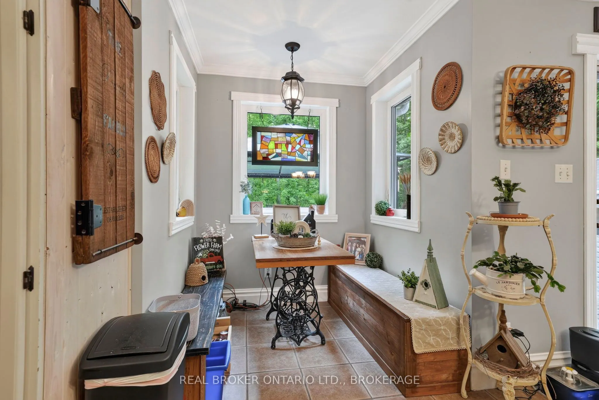 5121 Brunet Road