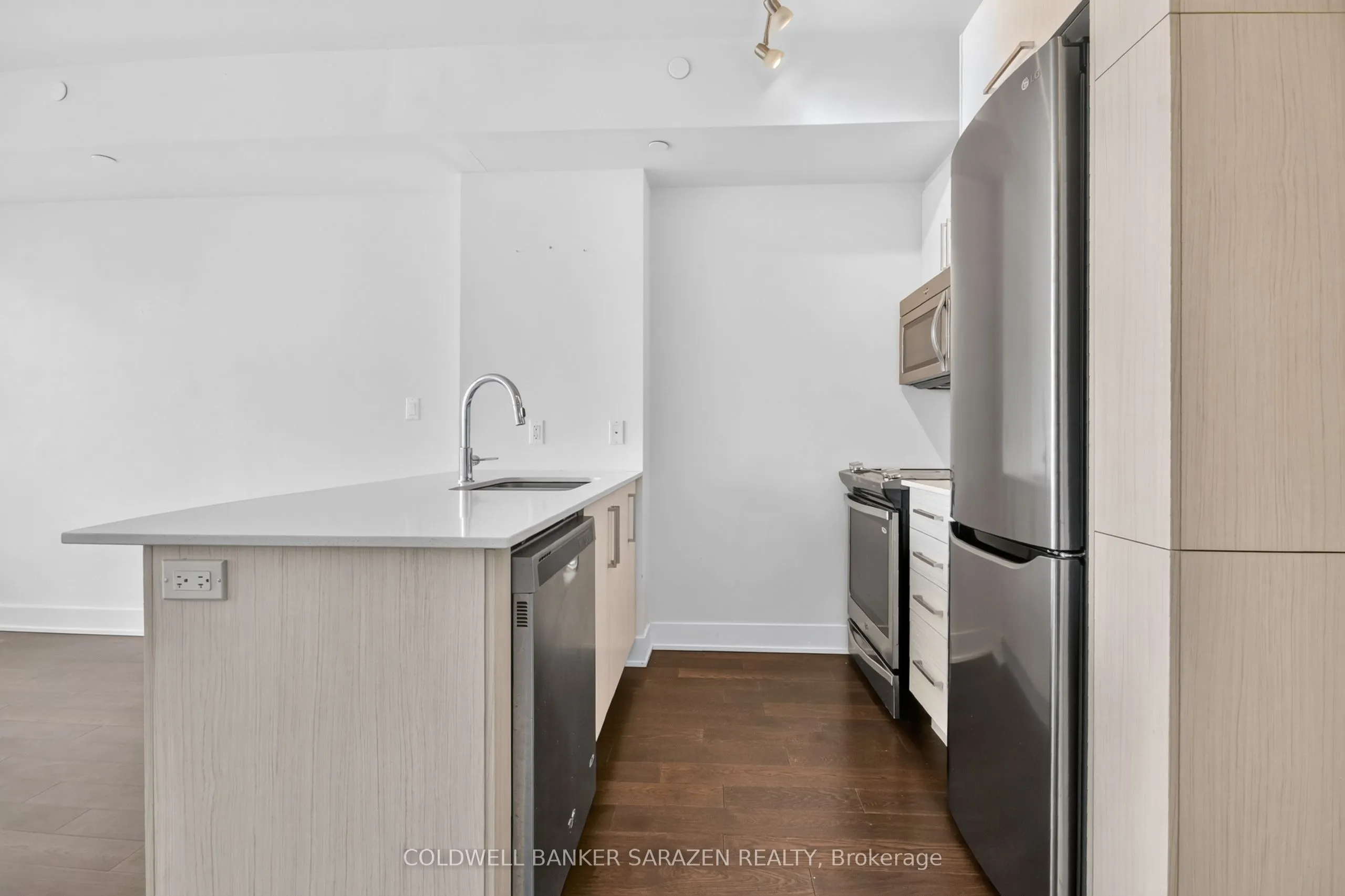 485 Richmond Road #1107