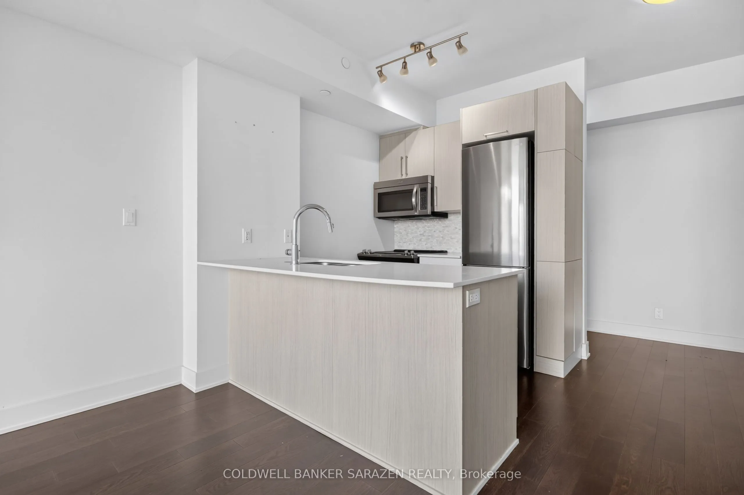 485 Richmond Road #1107