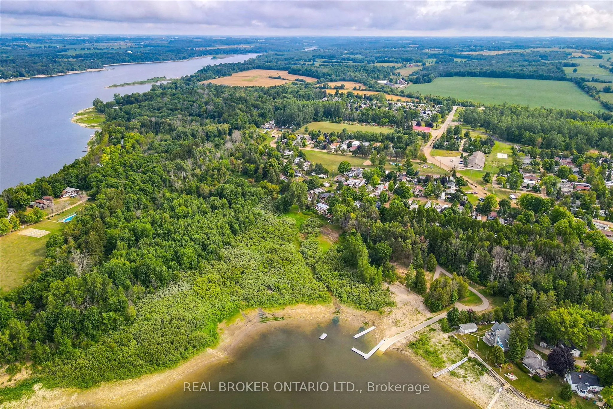 165 Cedar Crescent